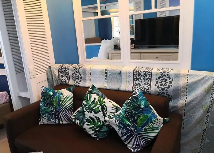 Bliss Staycation At Sea Residences By John